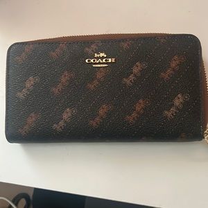 Coach wallet
